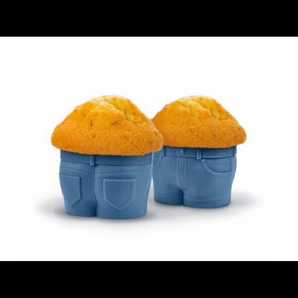 NWT Muffin Top Silicone baking molds.